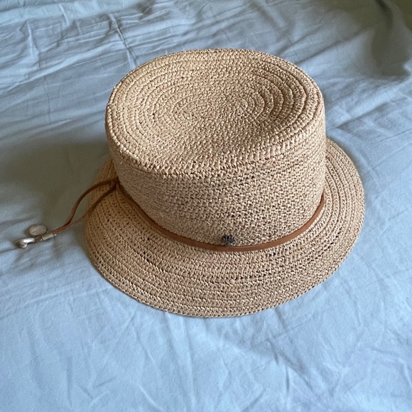 TOMMY BAHAMA  "Sandy Shell" Bucket Hat BRAND NEW WITH TAGS! Retail $108 - Picture 2 of 6